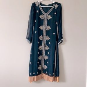 Beautiful New Pakistani Dress